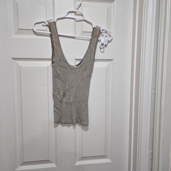 Boden XS Ribbed Scoop Neck Tank Top Beige Taupe Knit Stretch Minimalist Y2K - Picture 9 of 9